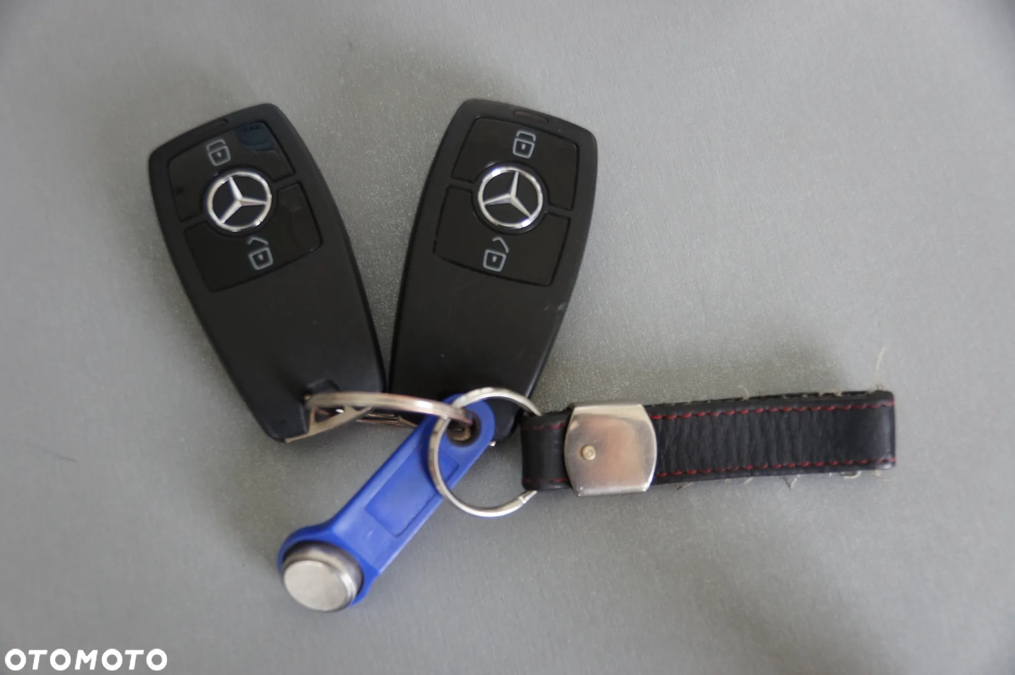 Mercedes-Benz Sprinter - 24