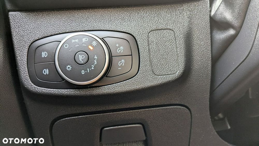 Ford Focus 1.5 EcoBlue Start-Stopp-System ACTIVE DESIGN - 32