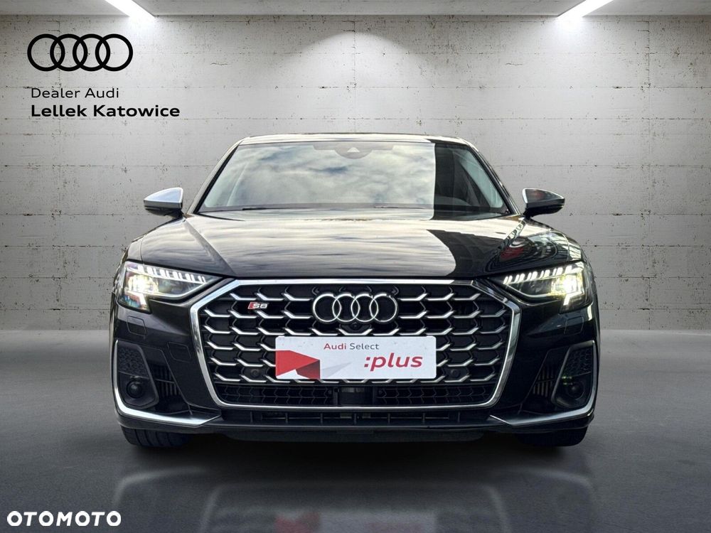 Audi S8 - 9