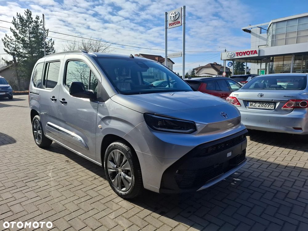 Toyota Proace City Verso 1.5 D-4D Family - 2