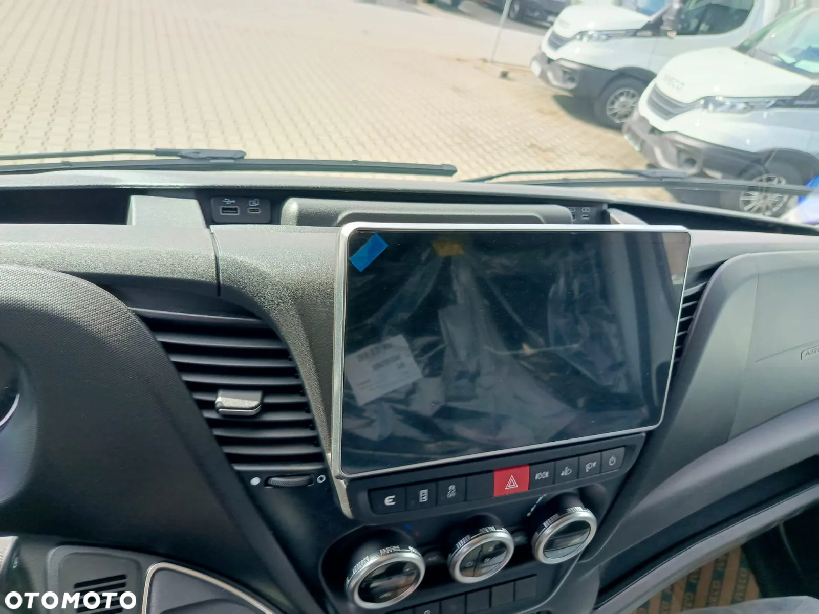 Iveco Daily / Pewny partner w biznesie ! - 17