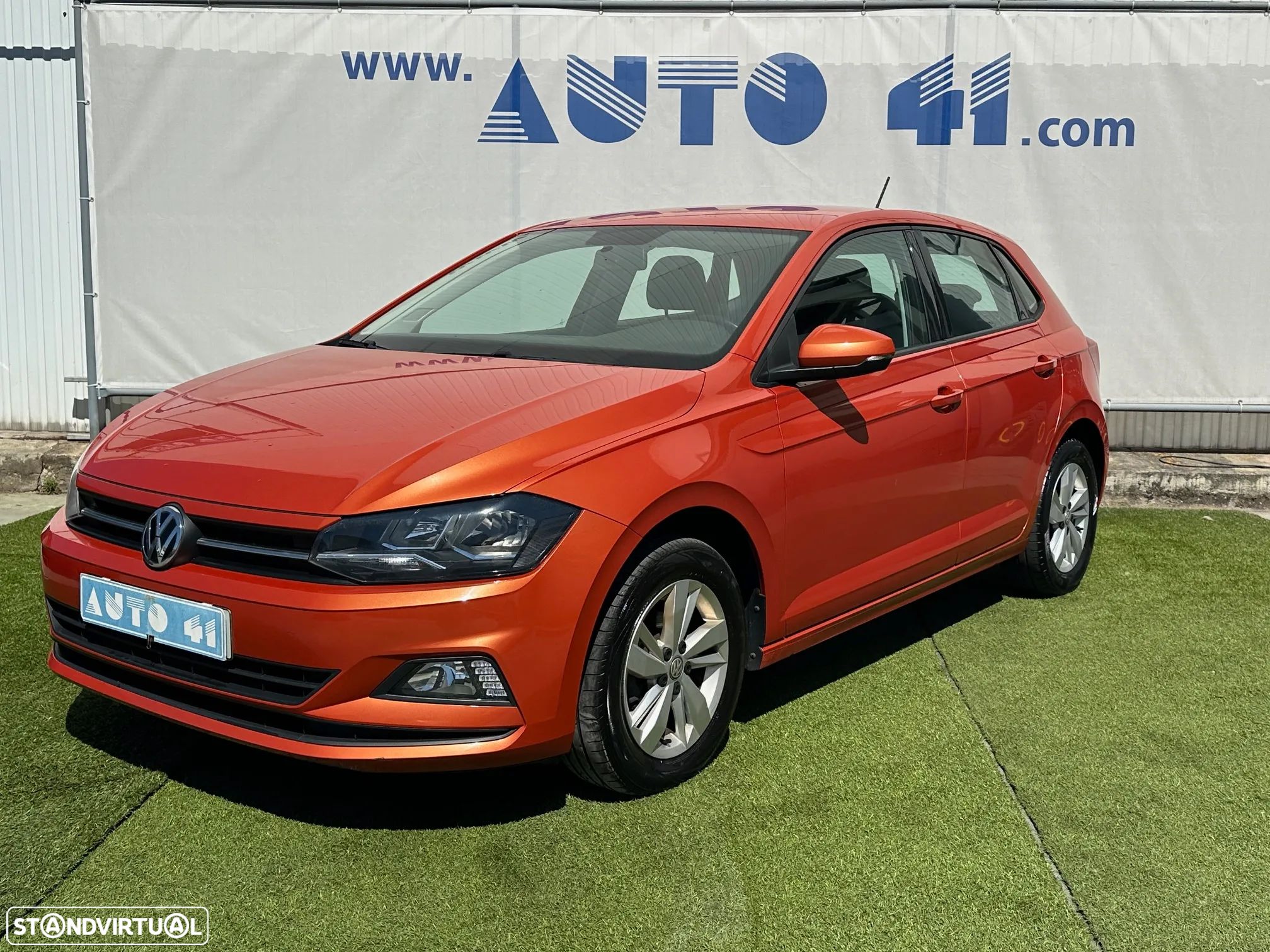 VW Polo 1.0 TSI Confortline - 1