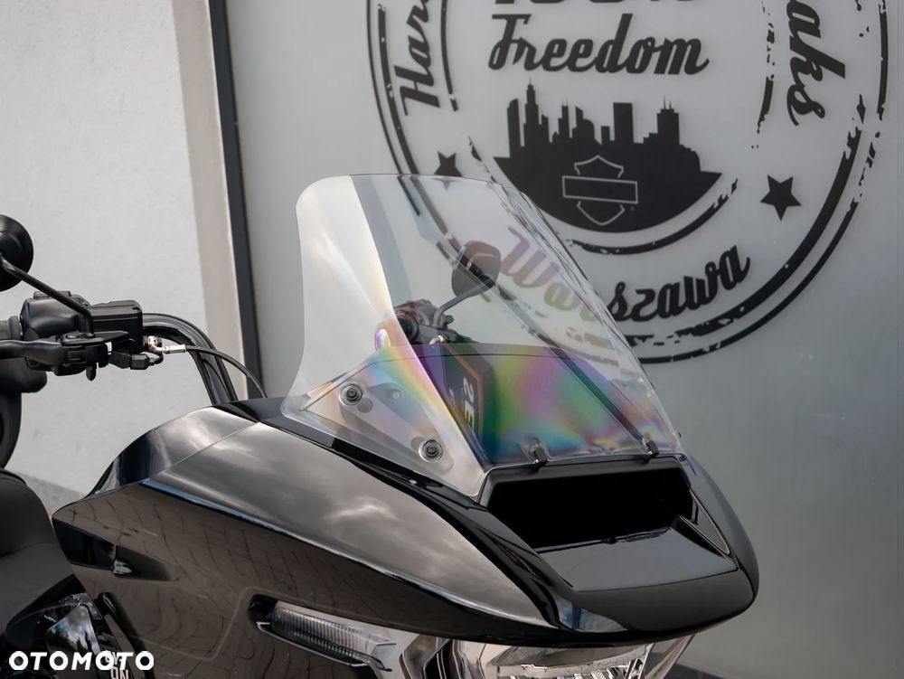 Harley-Davidson Touring Road Glide - 26