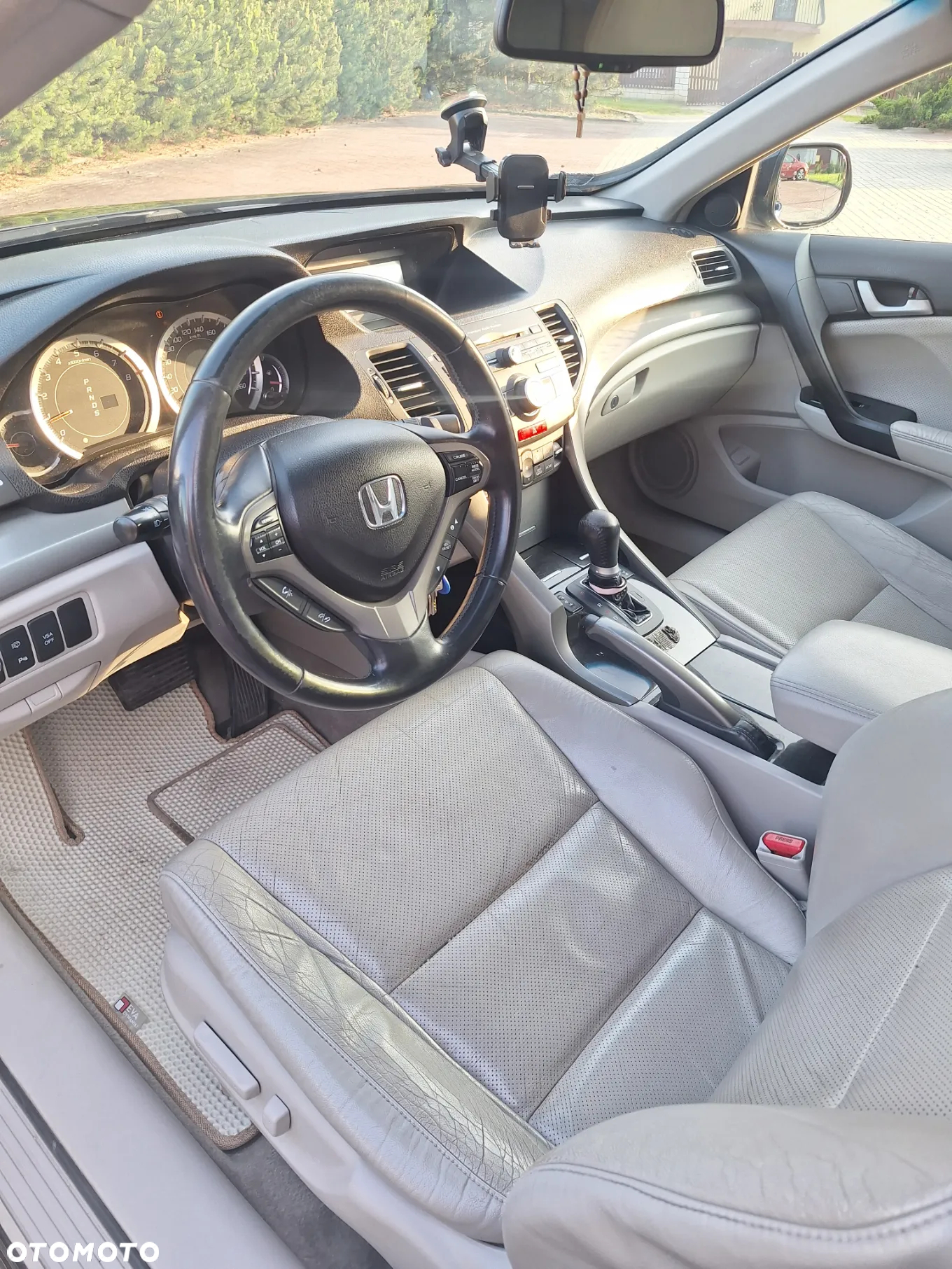 Honda Accord 2.4 Executive - 17