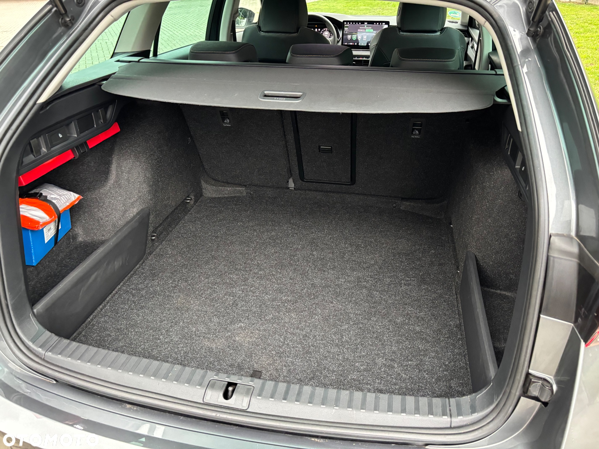 Skoda Octavia Combi 2.0 TDI DSG Edition - 12