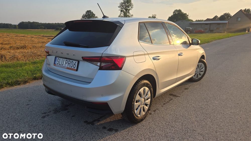 Skoda Fabia 1.0 TSI Style Color - 4