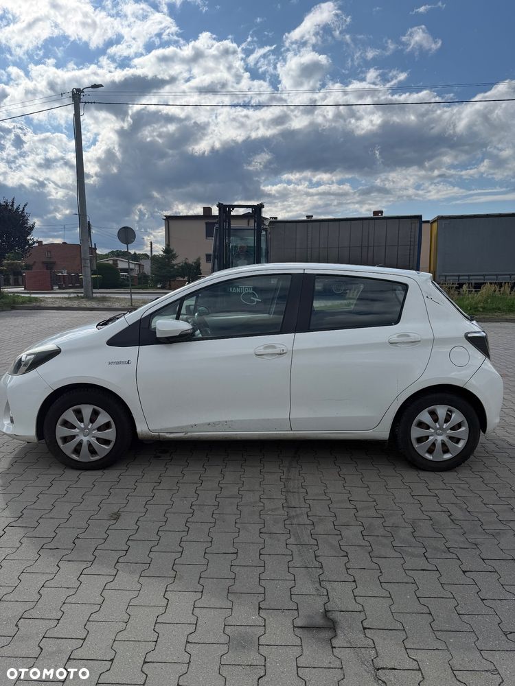 Toyota Yaris - 3