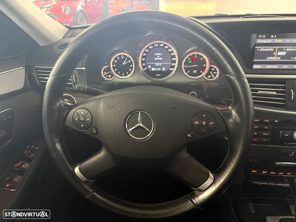 Mercedes-Benz E 250 CDi Elegance BlueEfficiency Auto. - 21