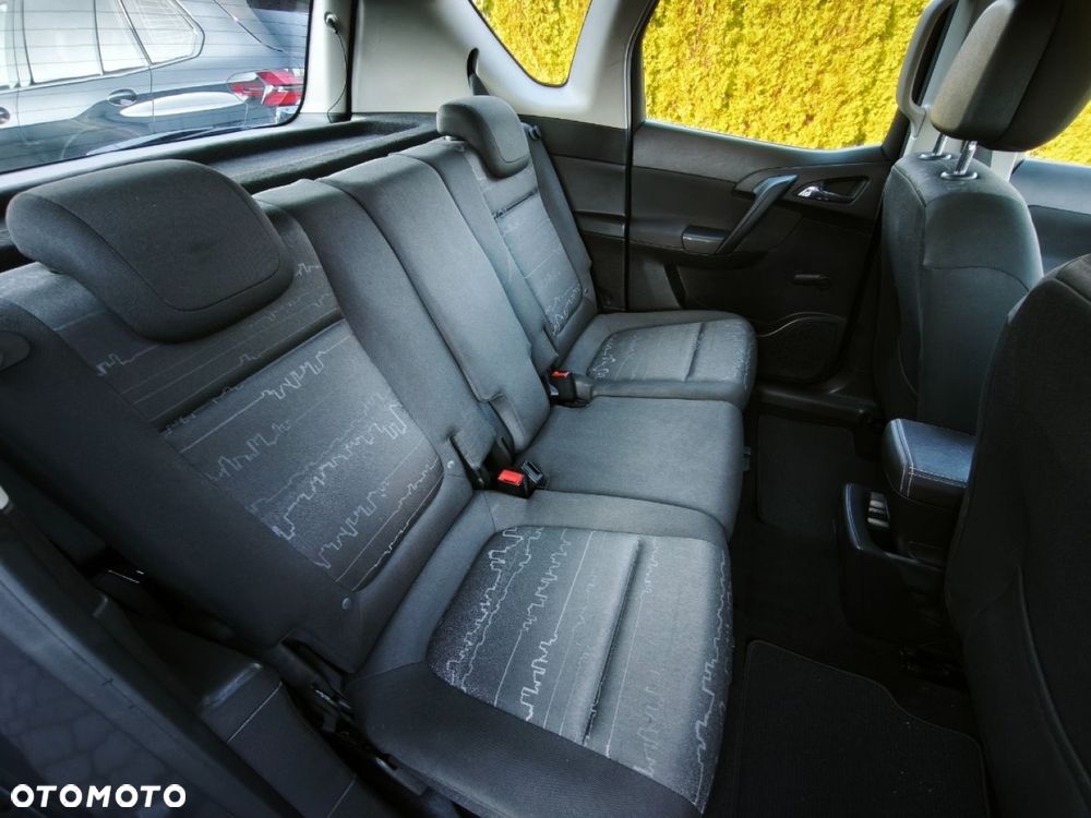 Opel Meriva - 12