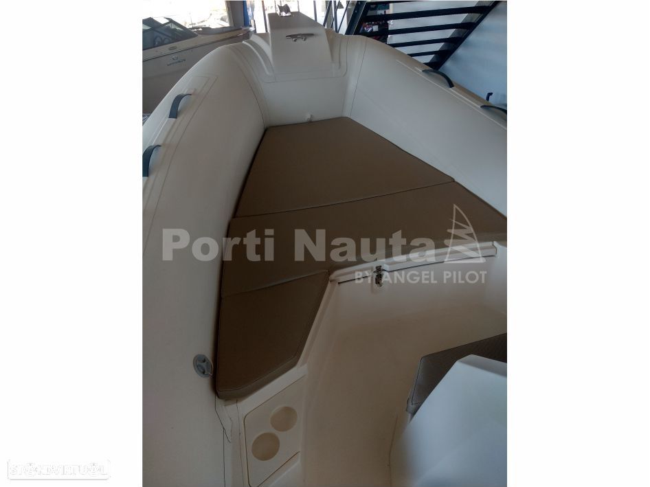 Capelli Tempest 570 - 9