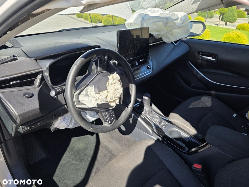 Toyota Corolla 1.8 Hybrid Comfort - 21