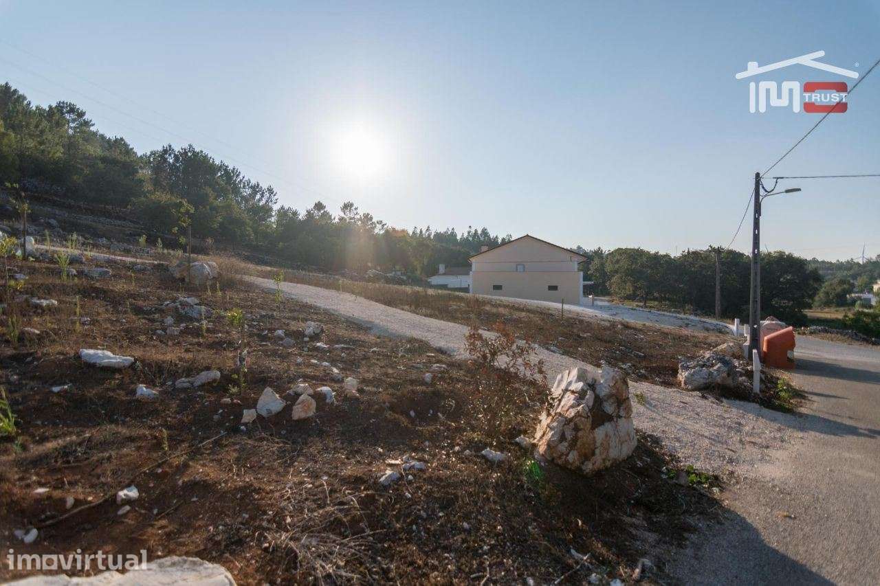 TERRENO RUSTICO COM AREA DE 800 M2 COM VIABILIDADE PARA CONSTRUÇÃO ... - Grande imagem: 4/5