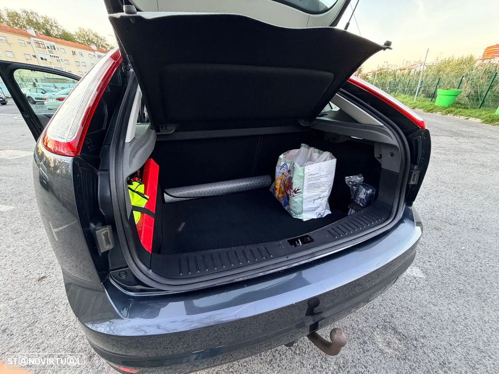 Ford Focus 1.6 TDCi Trend - 13