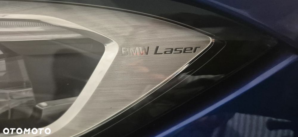 BMW Seria 3 330i M Sport - 24
