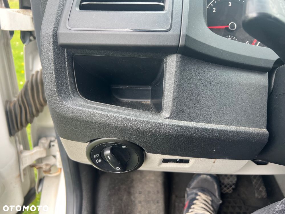 Volkswagen Transporter Caravelle DSG Kurz Highline - 28