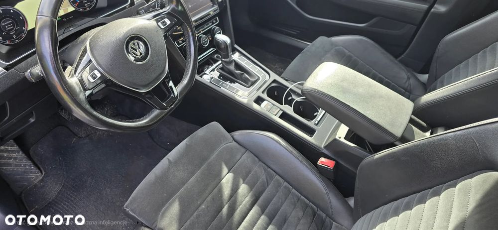 Volkswagen Passat - 7