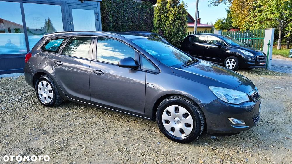 Opel Astra 1.4 Turbo Exklusiv - 9