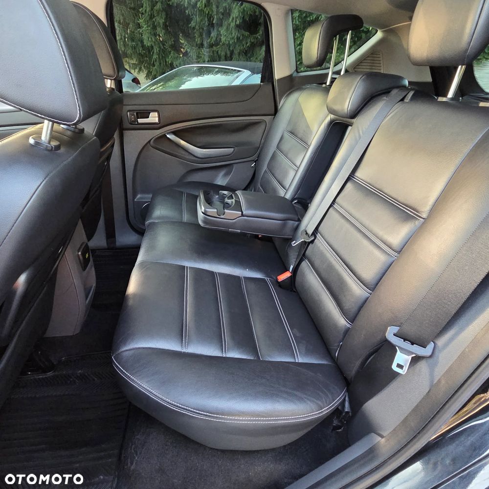 Ford Kuga 2.0 TDCi 4x4 Titanium - 18