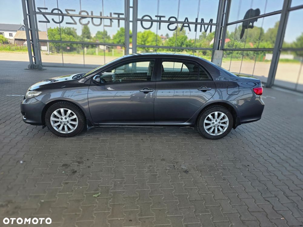 Toyota Corolla 1.6 Luna Start - 4