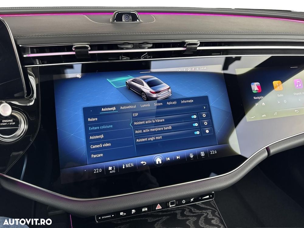 Mercedes-Benz E 300 4MATIC Aut. - 21