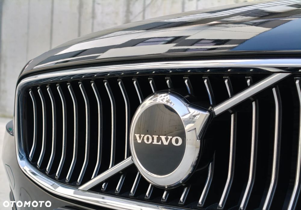 Volvo S90 D4 Momentum Pro - 37