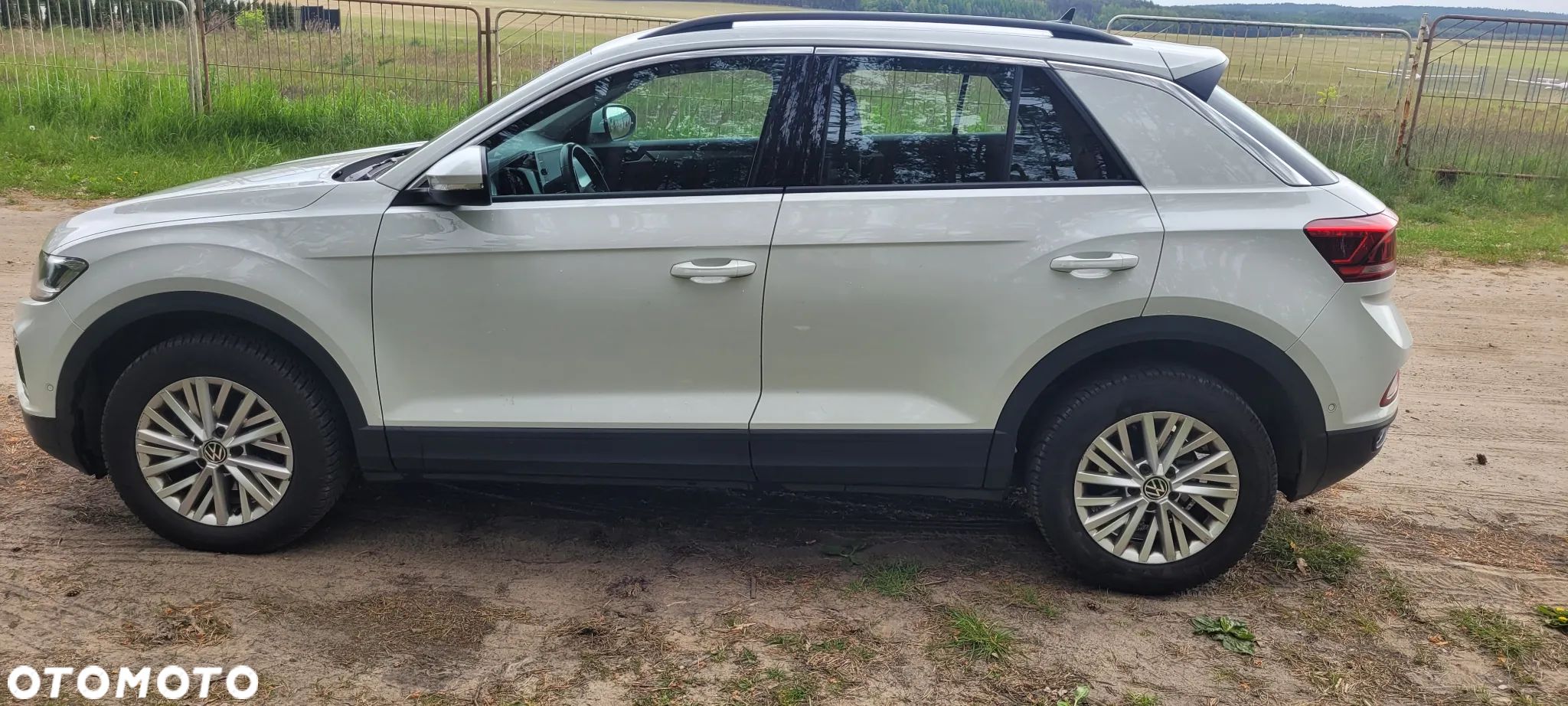 Volkswagen T-Roc 1.5 TSI Life Plus - 1