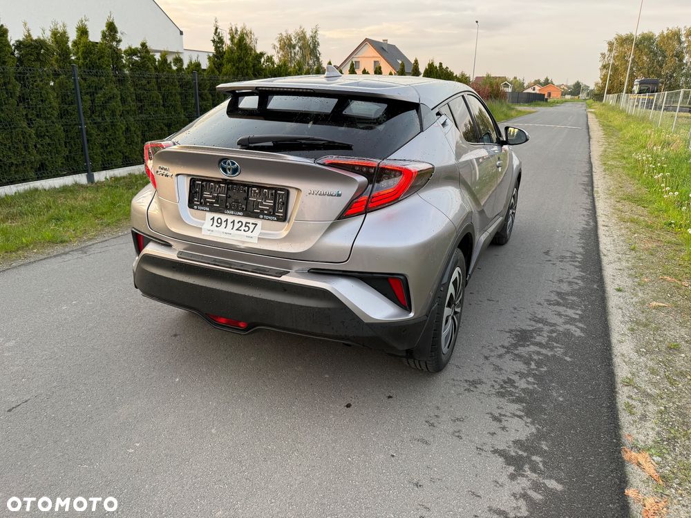 Toyota C-HR - 8