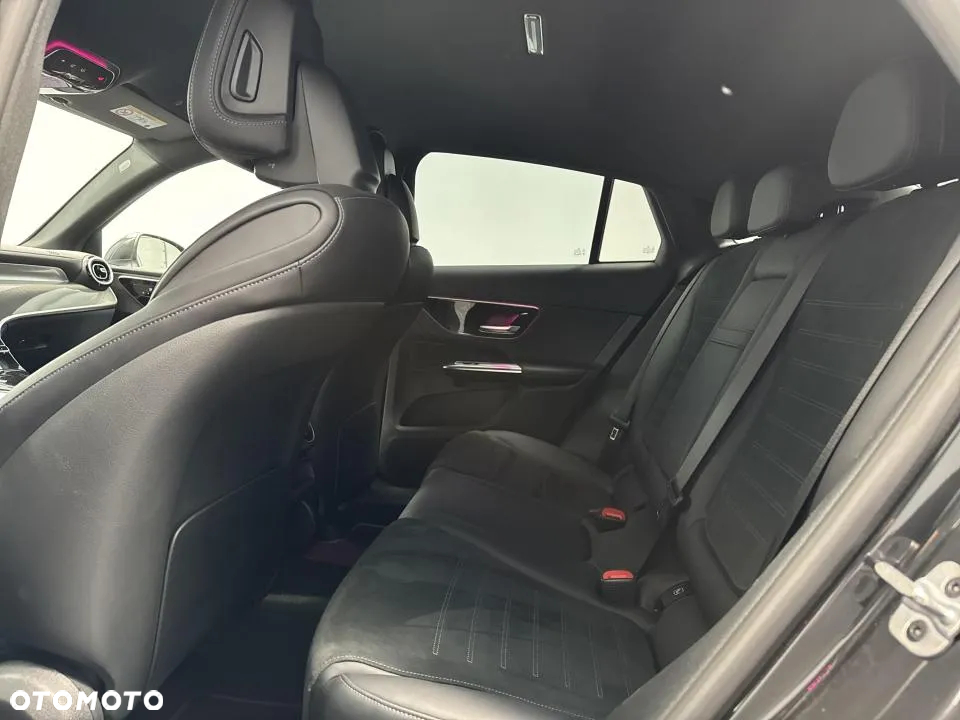 Mercedes-Benz GLC Coupe 200 mHEV 4-Matic AMG Line - 19