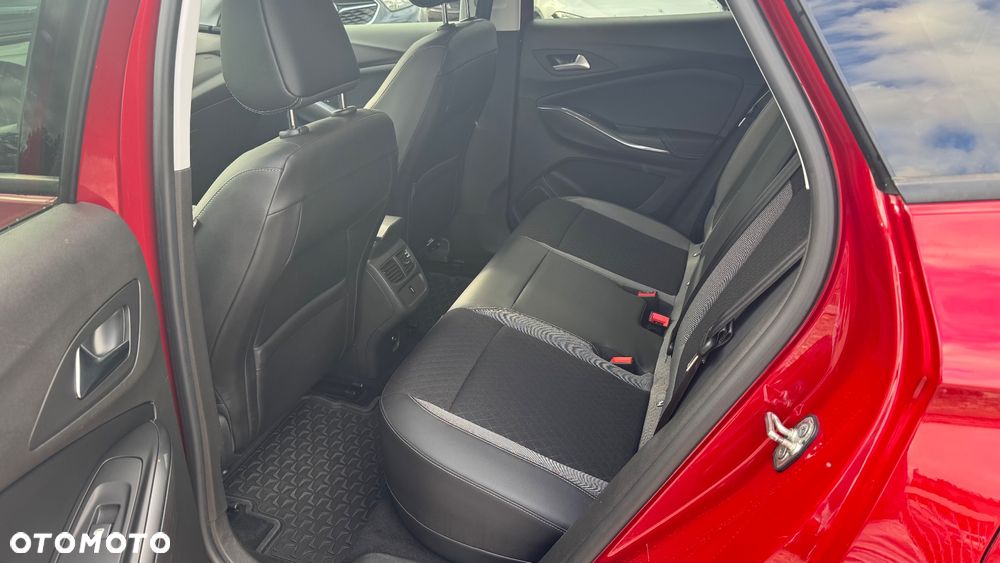 Opel Grandland X 1.6 DI Start/Stop Ultimate - 27