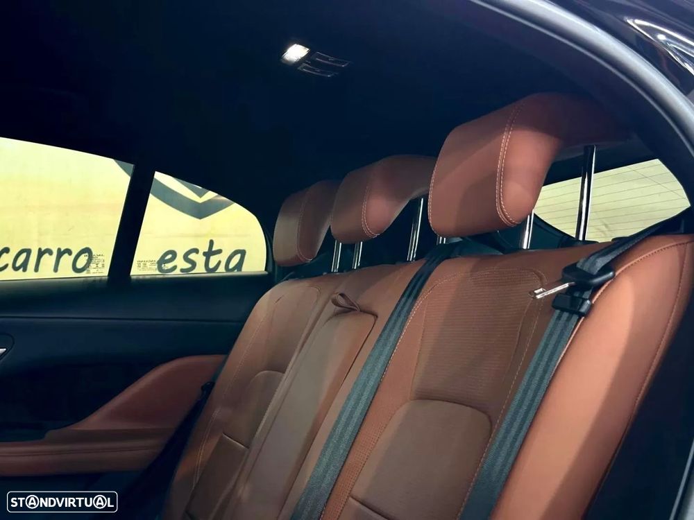Jaguar I-Pace EV400 R-Dynamic HSE AWD - 20