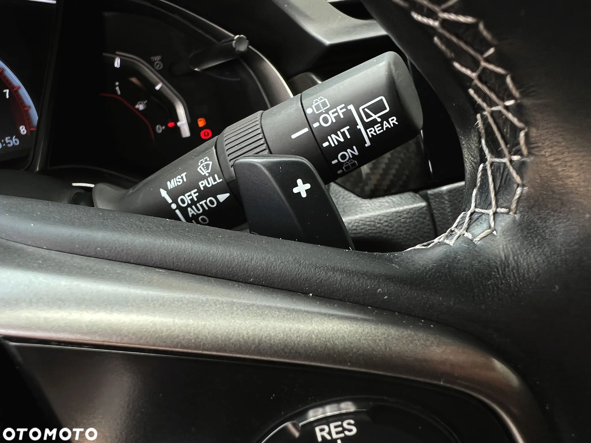 Honda Civic 1.5 i-VTEC Turbo CVT Sport - 28