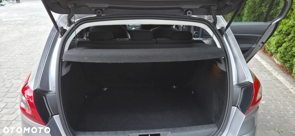 Peugeot 308 1.6 HDi Style - 30