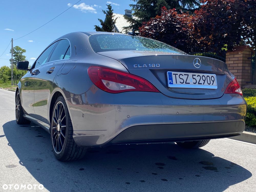 Mercedes-Benz CLA 180 - 5