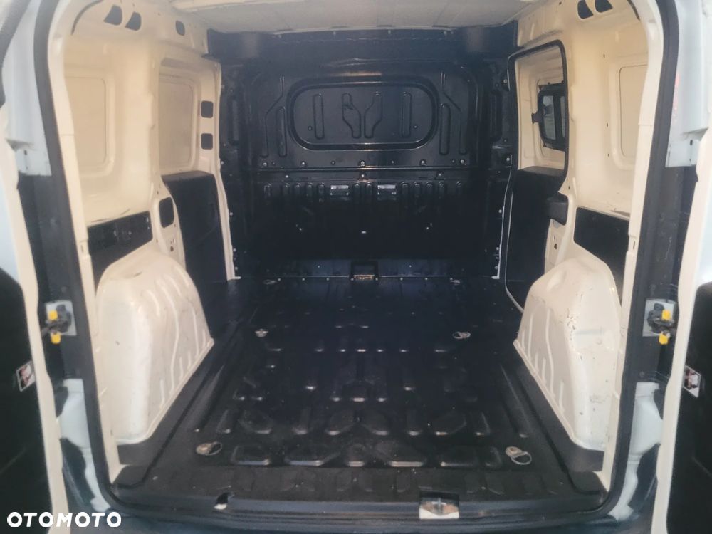 Fiat Doblo Dynamic - 9