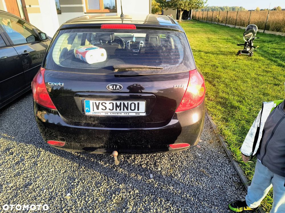 Kia Ceed 2007 photo 3