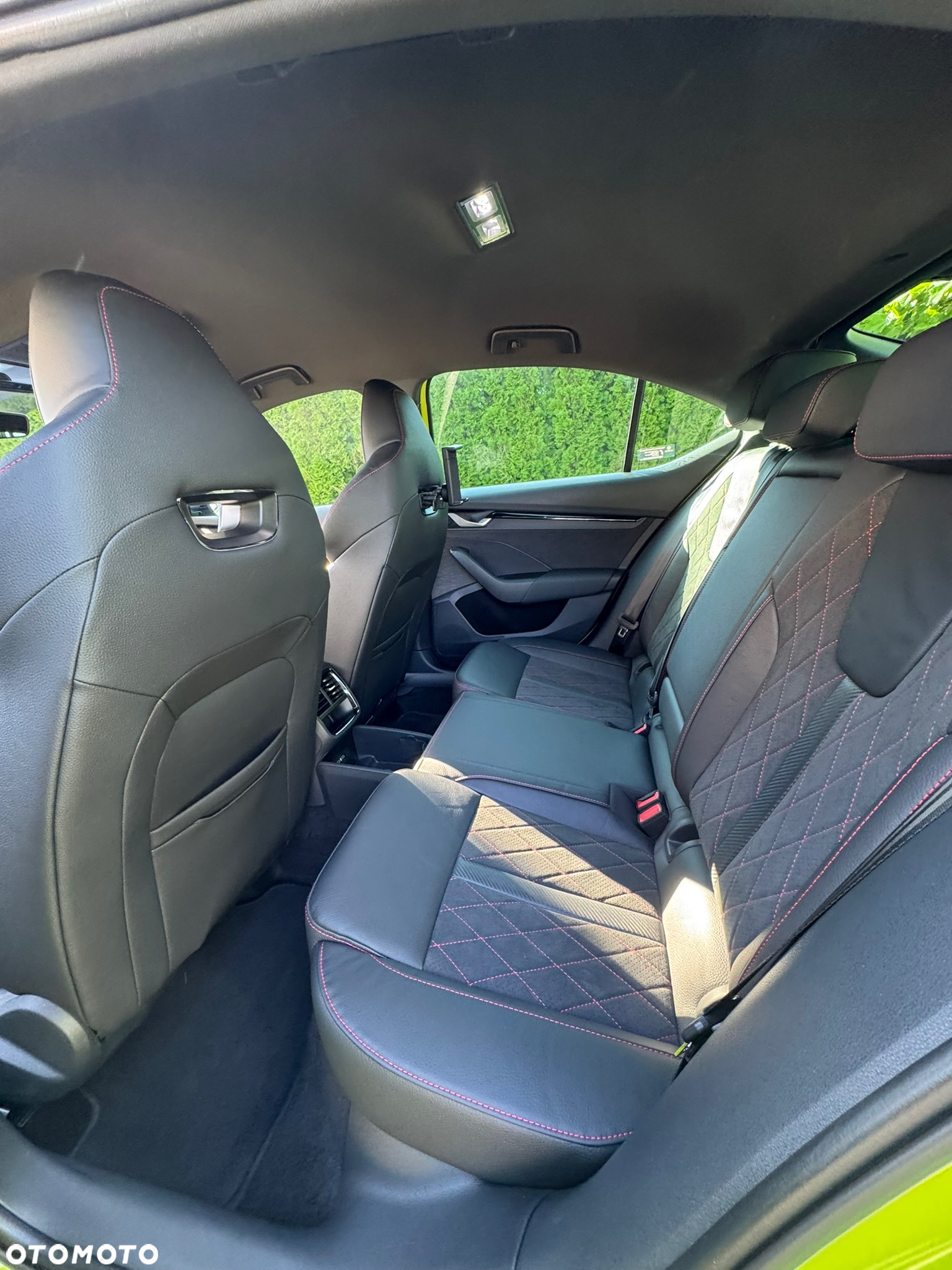 Skoda Octavia 2.0 TSI RS DSG - 12