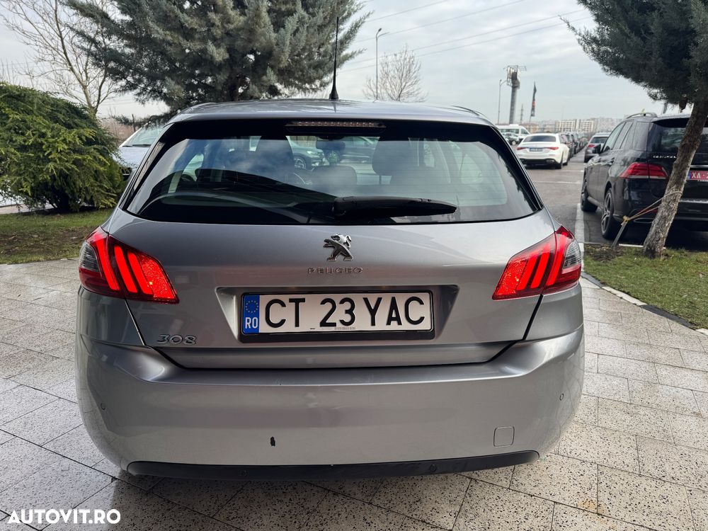 Peugeot 308 BlueHDi FAP 130 Stop & Start Style - 21