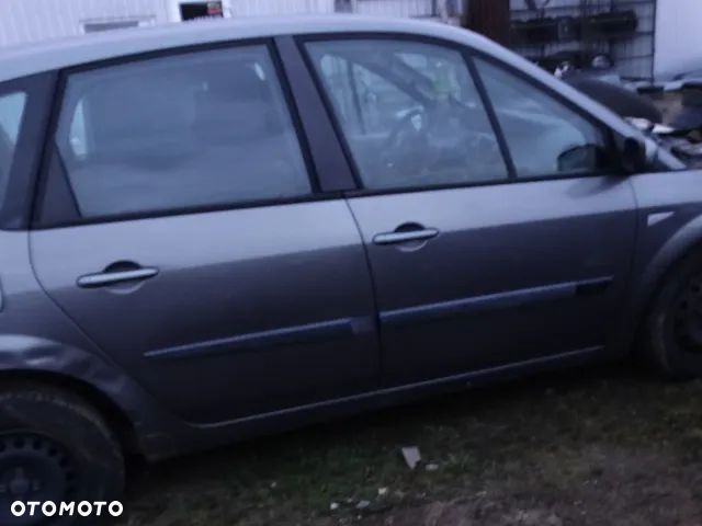 RENAULT SCENIC 2 Drzwi Prawe Oryginał Ideał NV603