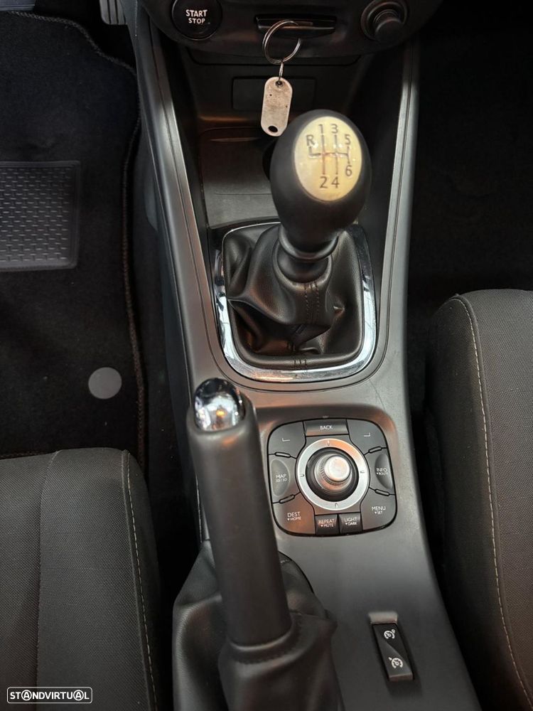 Renault Mégane Sport Tourer 1.5 dCi Dynamique SS - 14