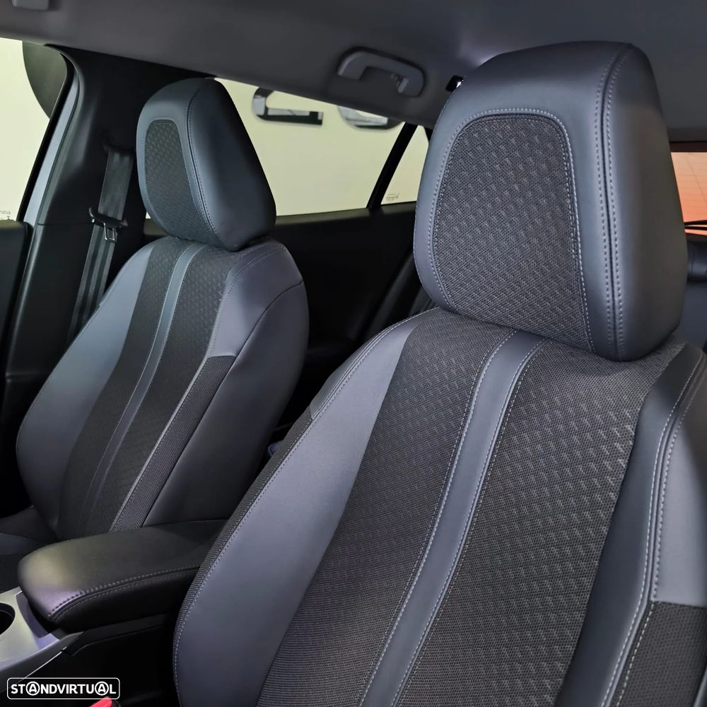 Peugeot 2008 1.5 BlueHDi Allure EAT8 - 6