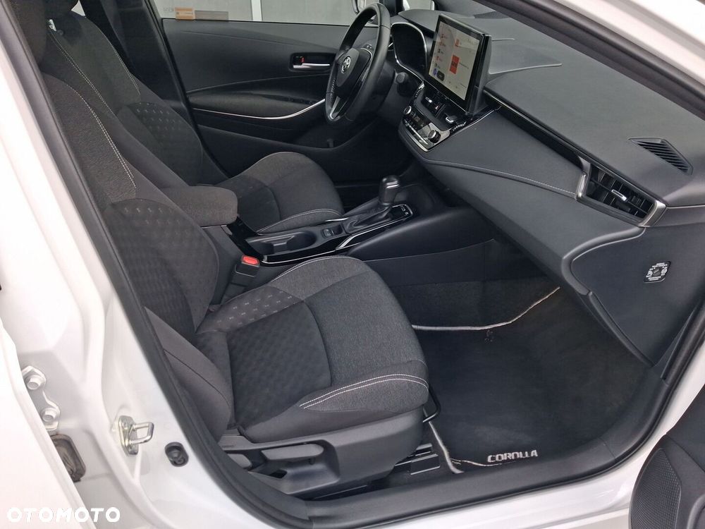 Toyota Corolla 1.8 Hybrid Comfort - 11