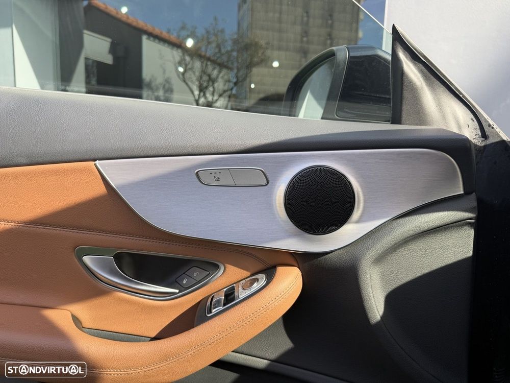 Mercedes-Benz C 180 9G-TRONIC AMG Line - 28