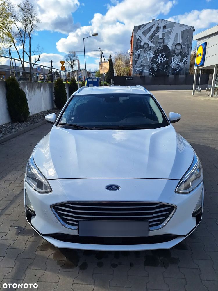 Ford Focus 1.5 EcoBoost Titanium - 1