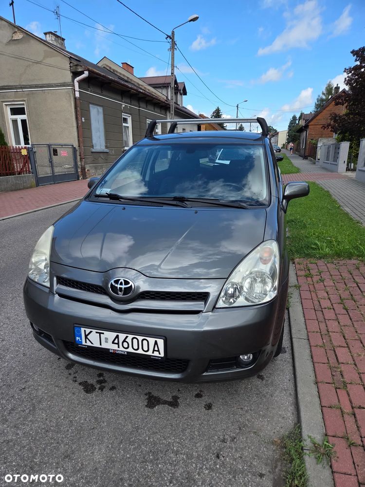 Toyota Corolla Verso 1.8 Multi-Mode Sol - 2