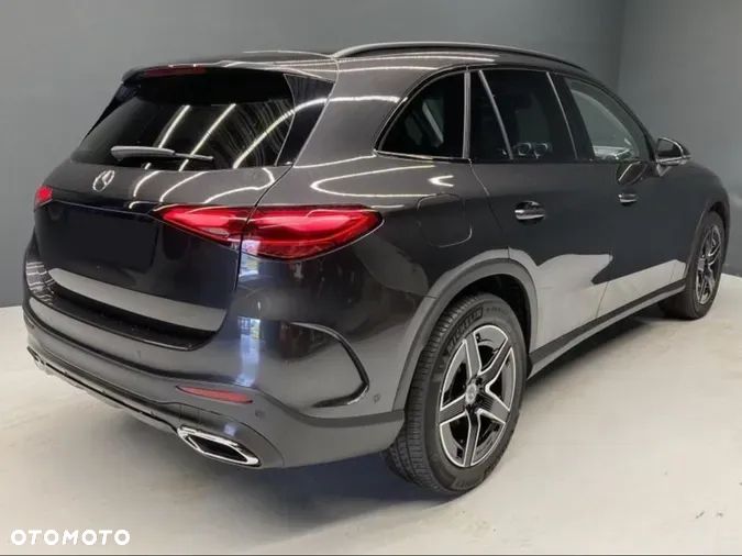 Mercedes-Benz GLC 220 d 4-Matic - 2