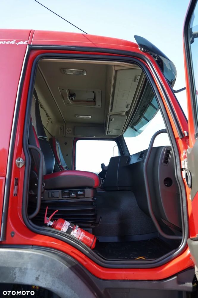 Volvo FMX 460 / 8x4 / WYWROTKA TYLNOZSYPOWA / HYDROKLAPA / I-SHIFT / PLANDEKA ELEKTRYCZNA / EURO 6 / - 30