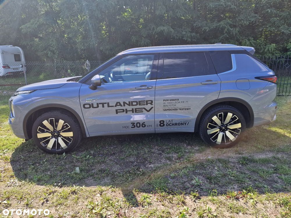 Mitsubishi Outlander Instyle - 4