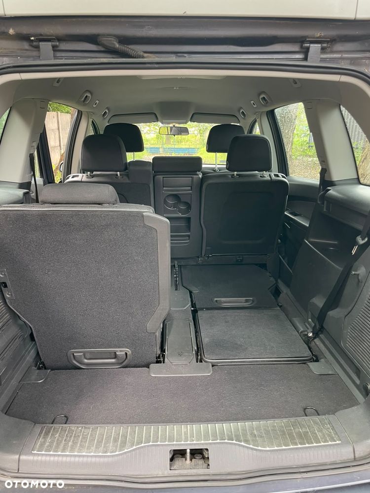 Opel Zafira 1.6 - 13