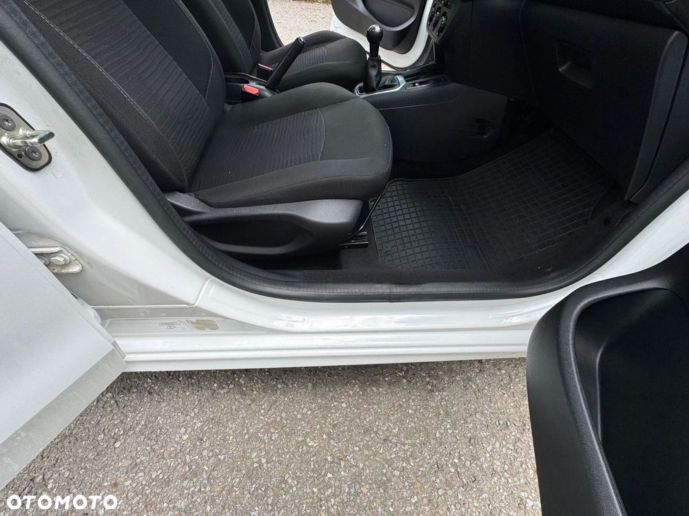 Peugeot 301 1.2 Pure Tech Active - 22