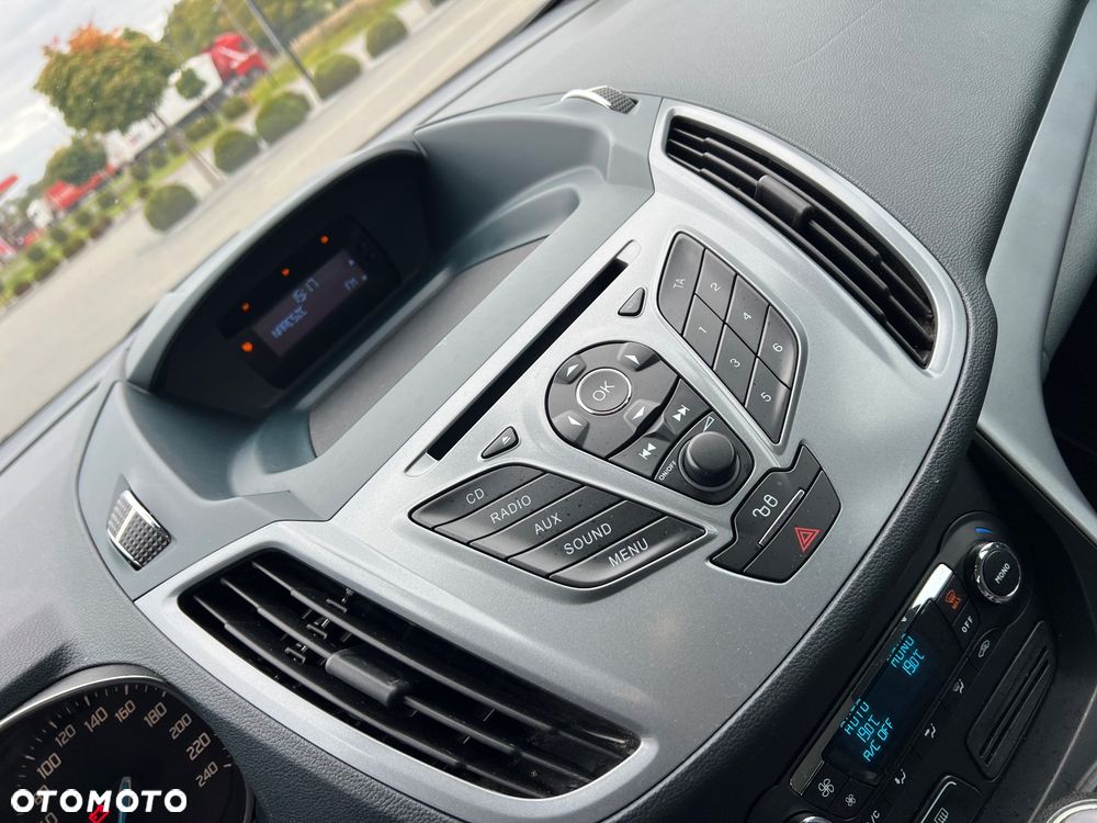 Ford C-MAX - 24
